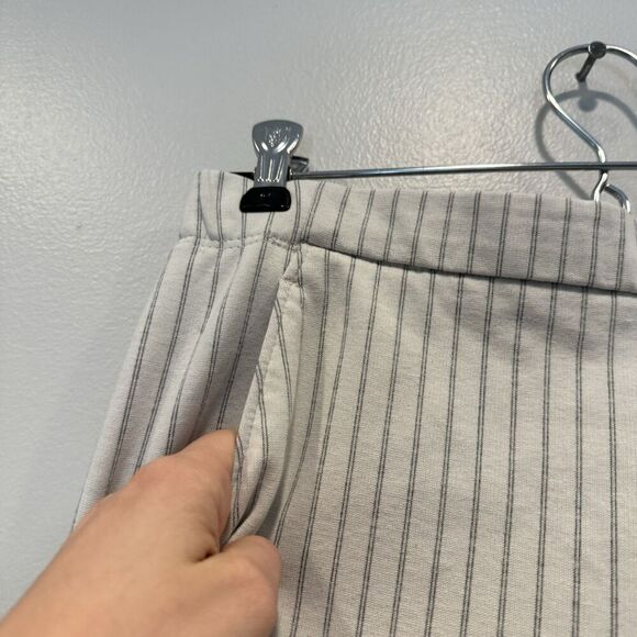 Uniqlo Pants Joggers White Pin Stripe Chino Business Professional Women sz 8 - Picture 6 of 7